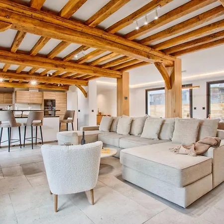 La Charlie - 7 Bedrooms - *