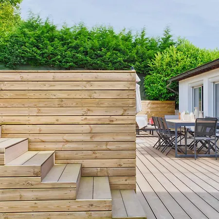 La Charlie - 7 Bedrooms - *